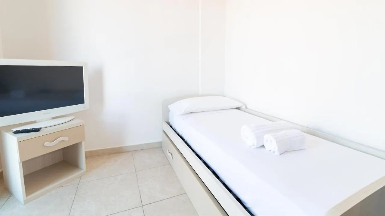 Sardinianworld - Xenia Boutique Tirso Διαμέρισμα Οριστάνο 0*,  Ιταλία